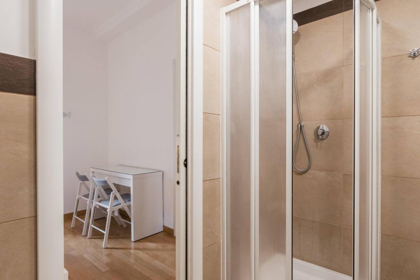 Raffaella Apartment Рим Екстер'єр фото