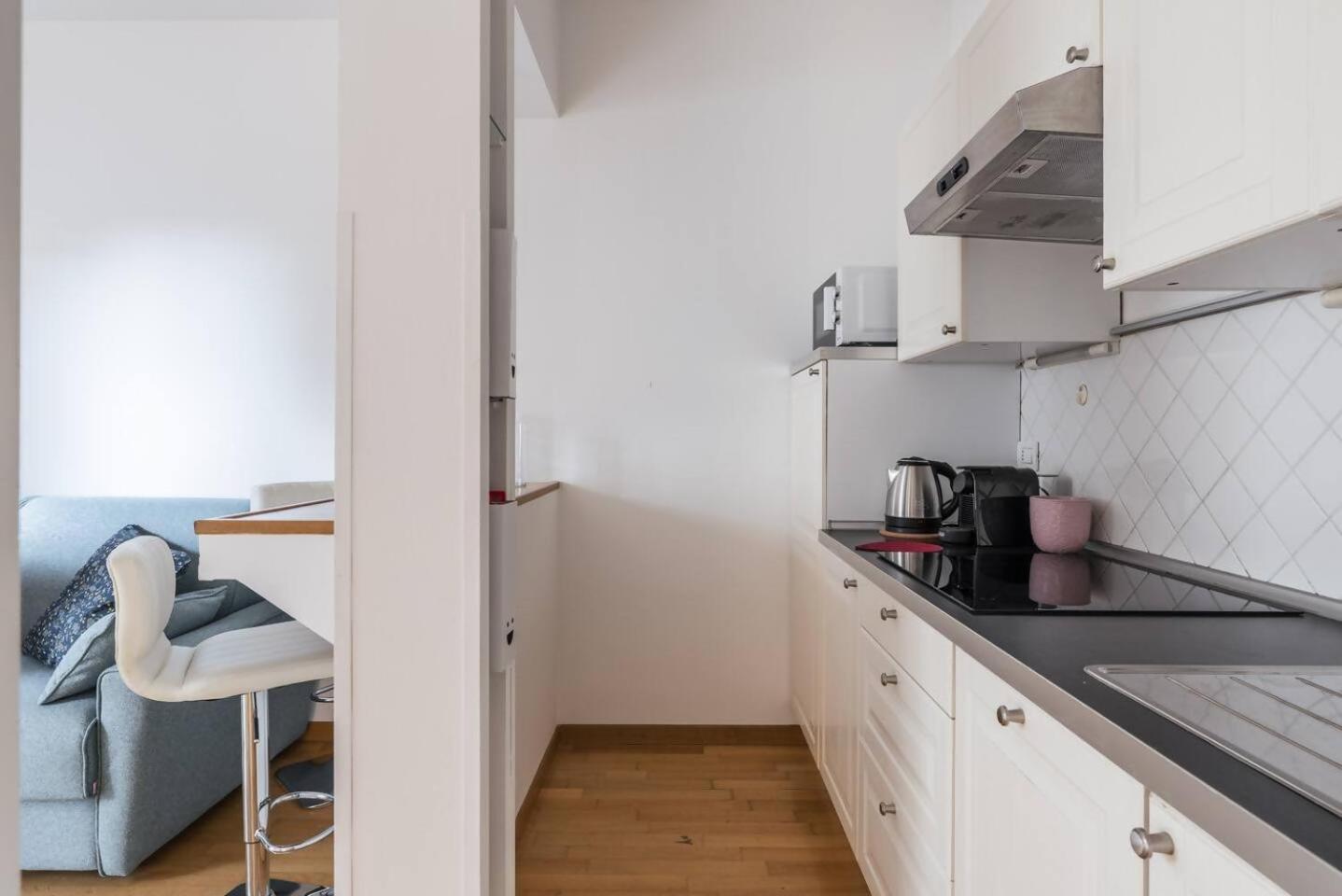 Raffaella Apartment Рим Екстер'єр фото